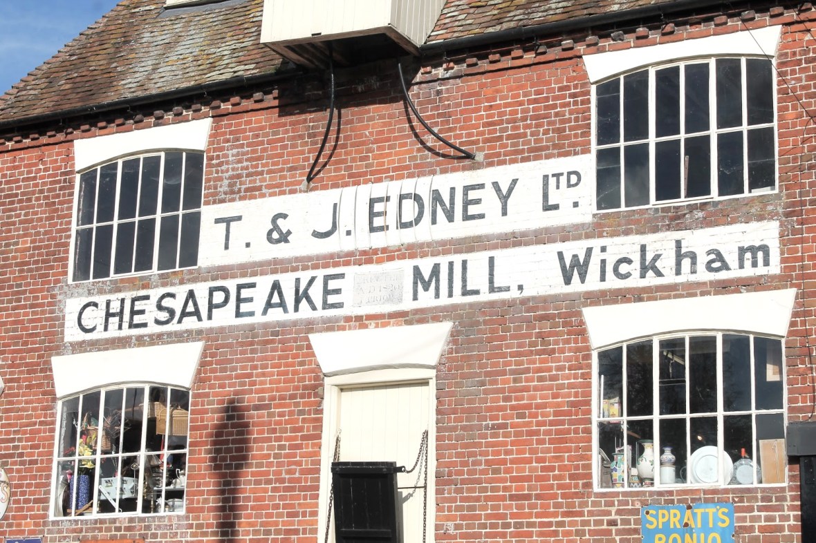 Picture source: wrappedupinrainbows.blogspot.co.uk